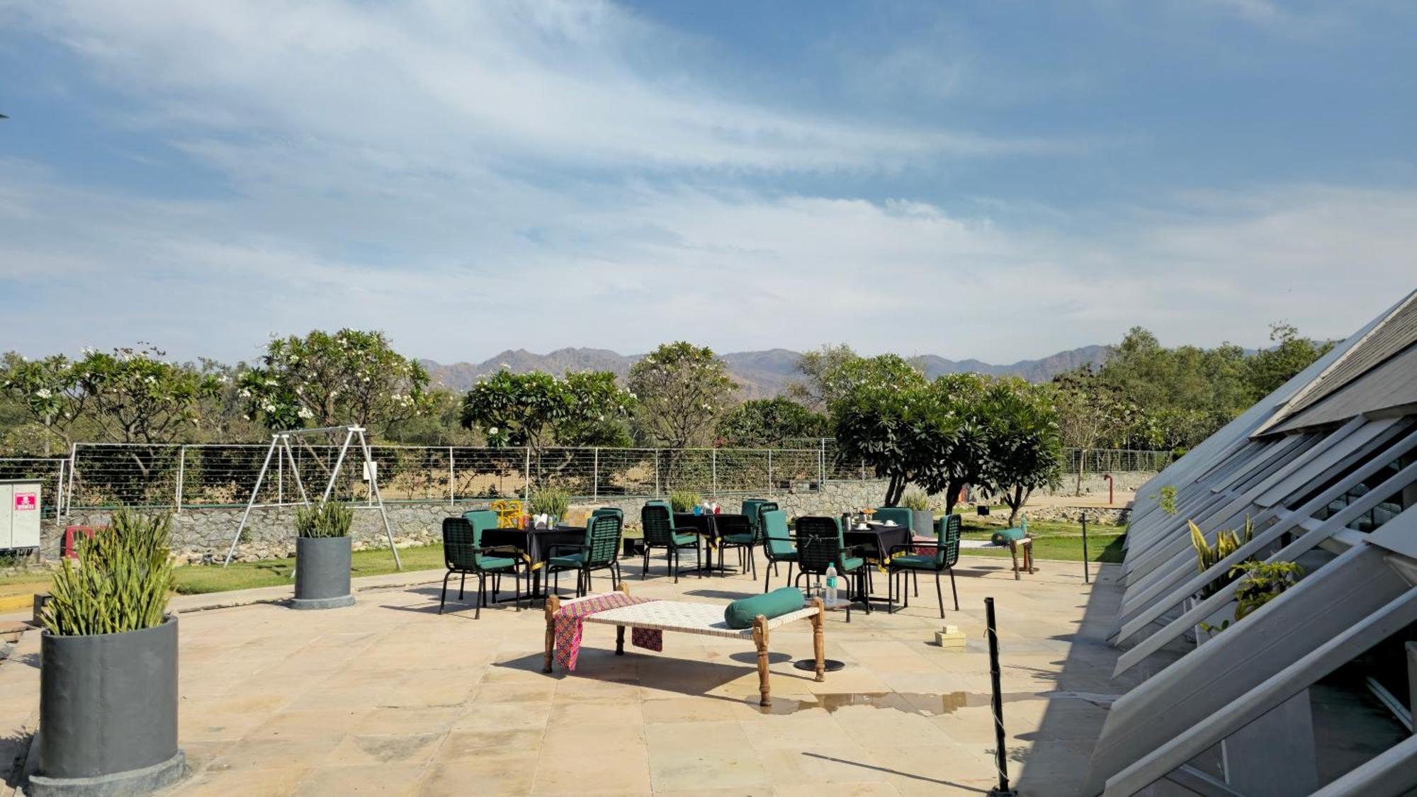 Mana Ranakpur Hotel Exterior photo